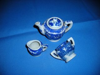 Blue Willow Miniature Teapot W/lid,  Creamer And Sugar (wo/lid) - Partial Tea Set