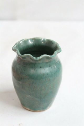 Arts Crafts Revival Kings Pottery Seagrove NC Ruffled Green Art Pottery Vase 3