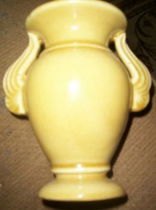 Vintage Niloak Art Pottery Double Handle Trophy Vase " Wings Of Victory " 6 " High