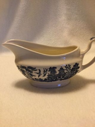 Vintage Churchill Blue Willow Gravy / Sauce Boat Made In Romania No Chips/cracks